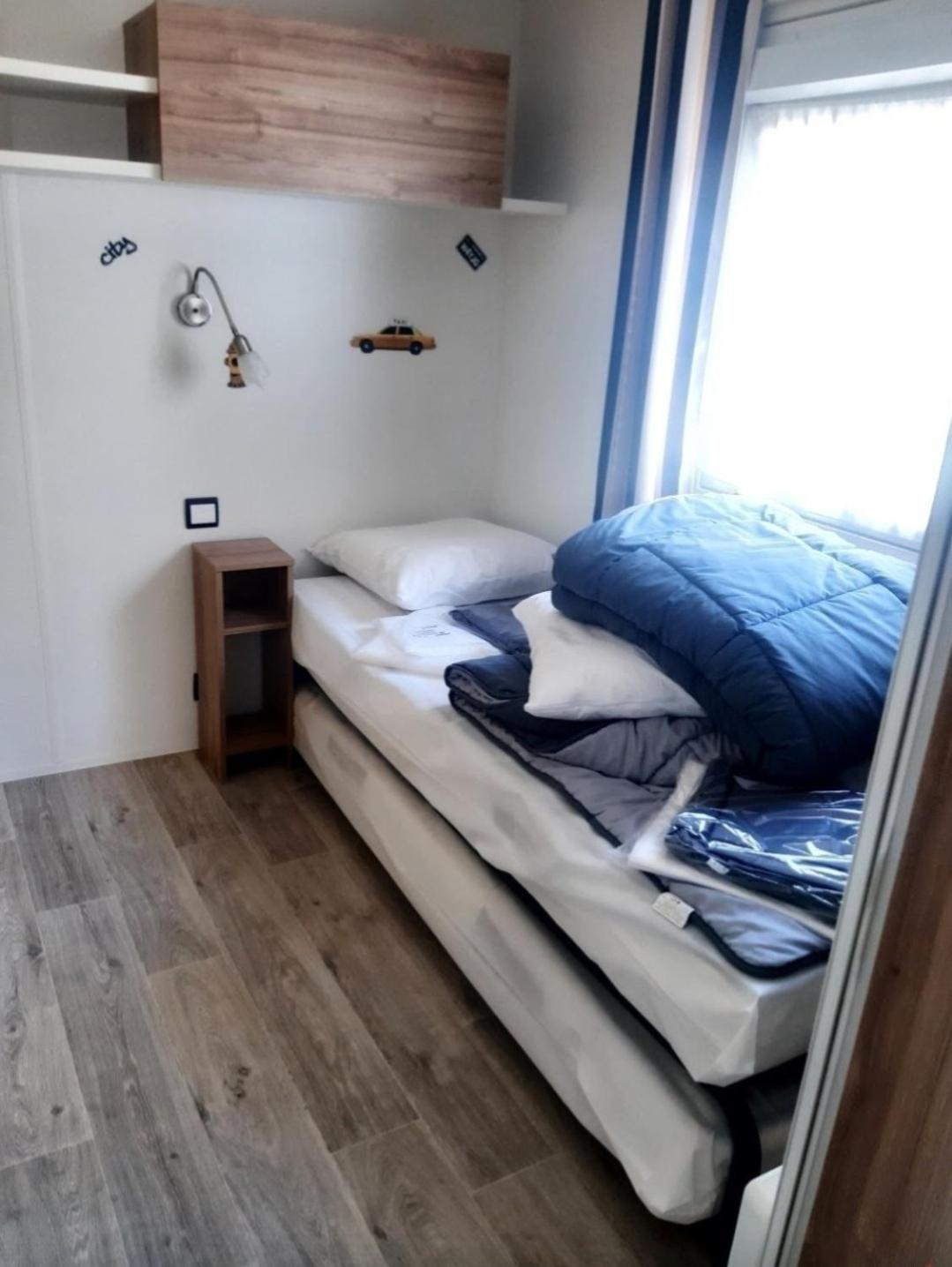Camping Des Dunes De Contis Mobilhome 3Ch, Saint-Julien-en-Born Exteriör bild